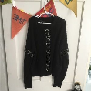 Chunky sweater with rings🌺